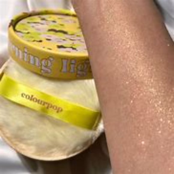 Colourpop Disney Bambi Collection Morning Light Pixie Puff Highlight!!! BNIB!!! - Picture 3 of 3